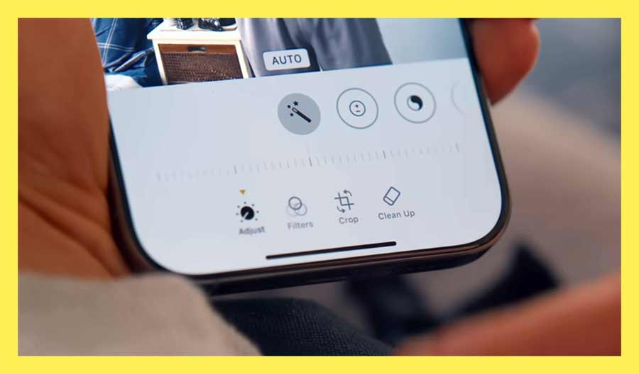 Apple Intelligence Clean Up in Photos app