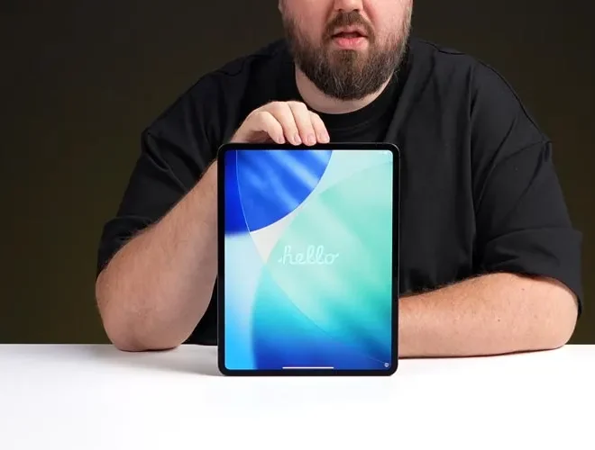 iPad Pro With M5 Chip Spotted in Early Unboxing Video