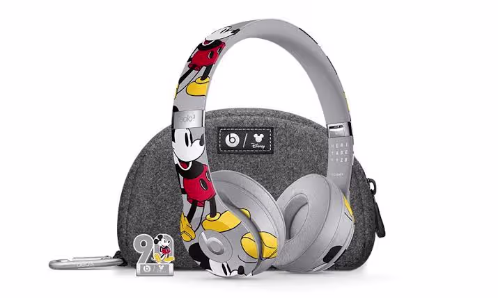 Mickey Mouse 90th Anniversary Beats Solo3 Wireless Headphones