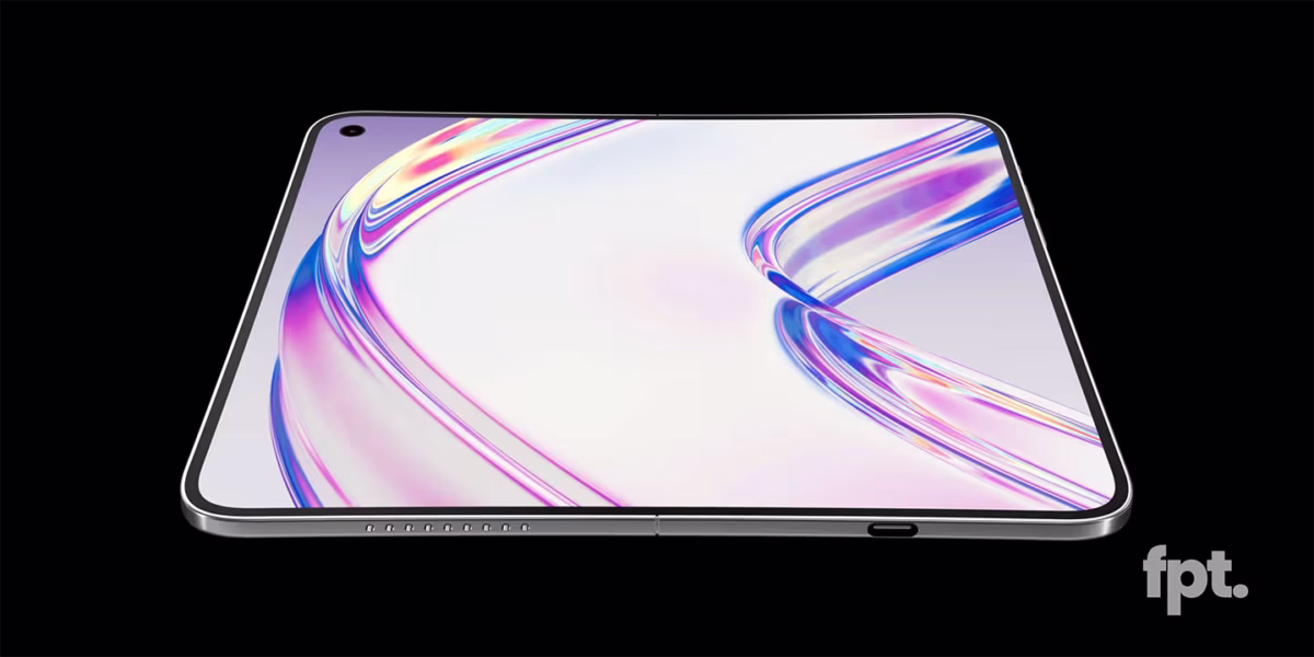 IPhone Fold Render By FPT 1