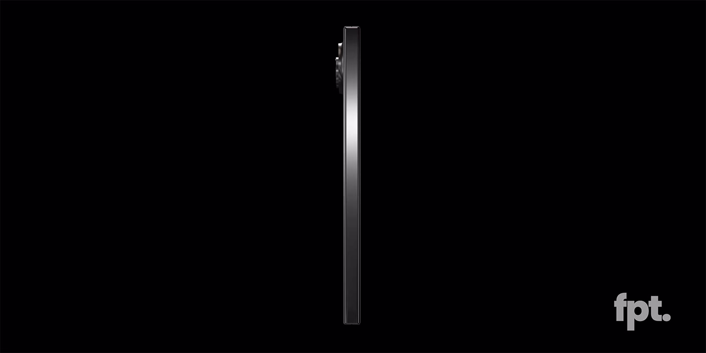 IPhone Fold Render By FPT 4