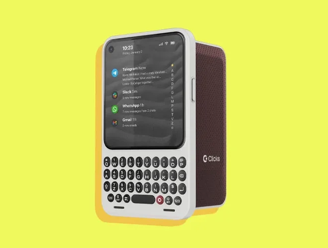 Clicks Communicator Is a Second Phone Built for Messages, Not Doomscrolling